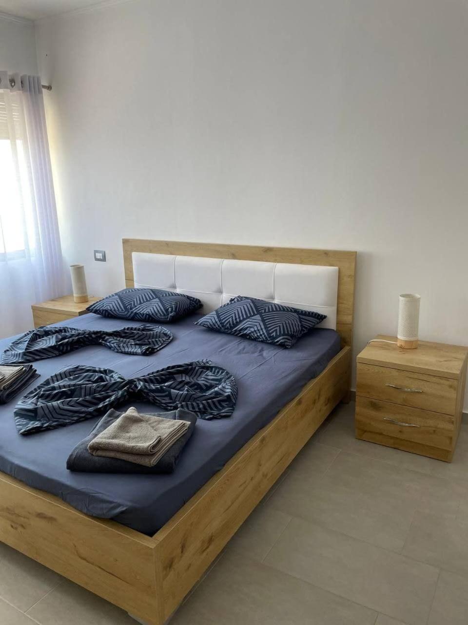 Apartamento Sunlit 594 Durrës Exterior foto